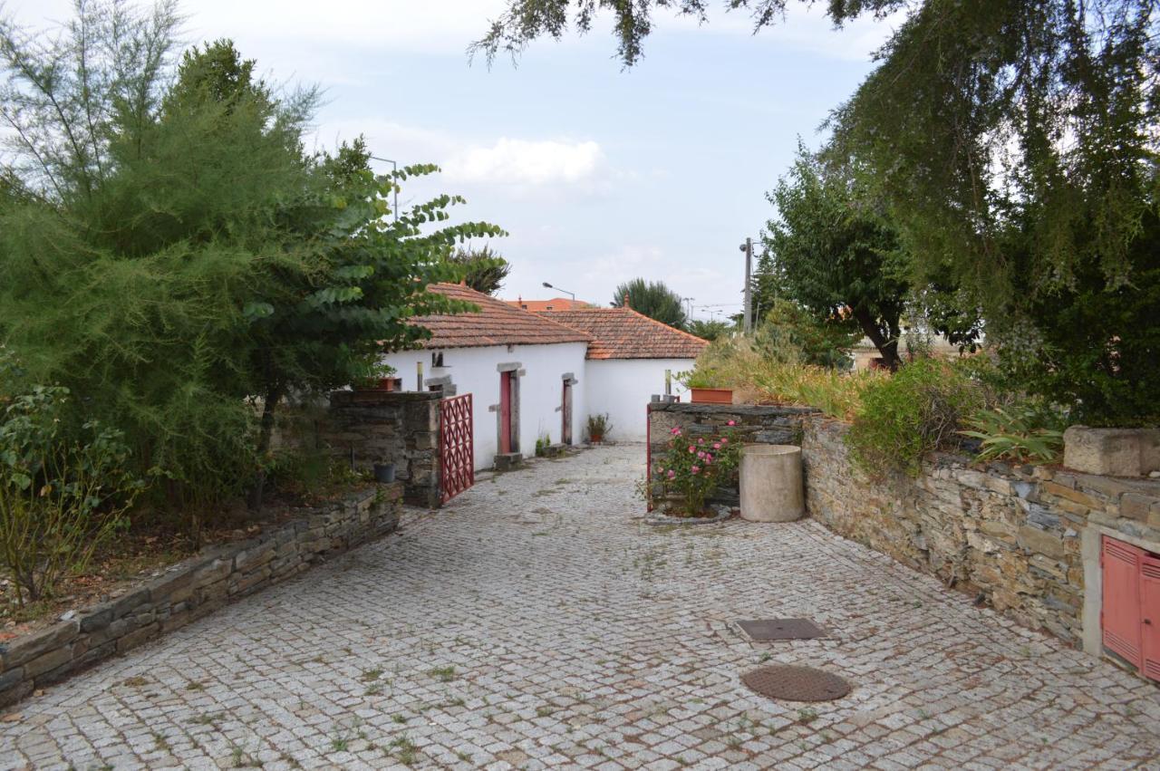 Casa Vermelha Vila Nova de Fozcoa Bagian luar foto